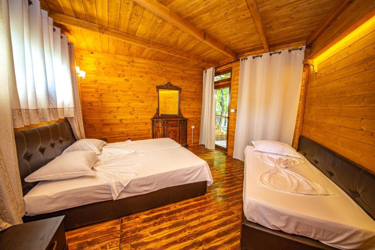 Hostel Legjenda