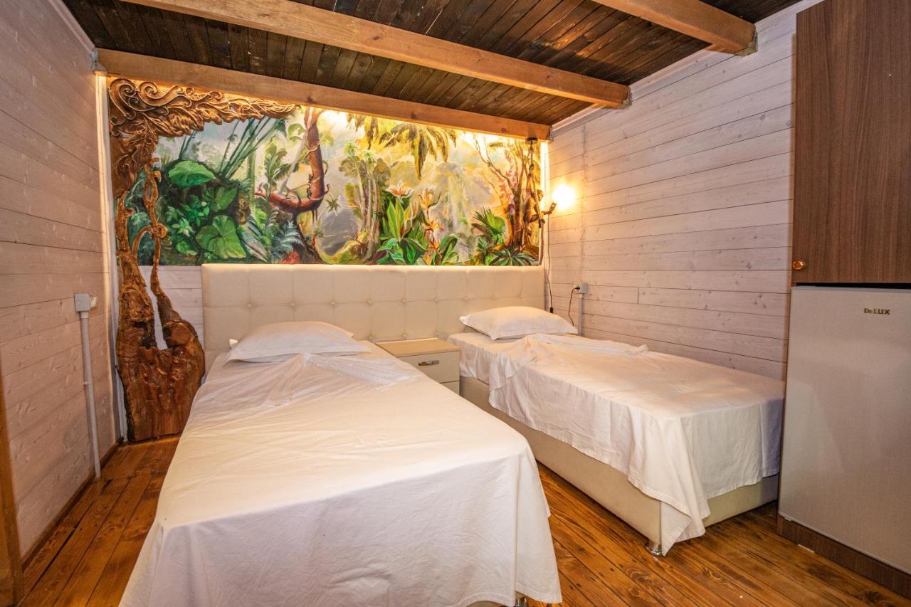 Hostel Legjenda